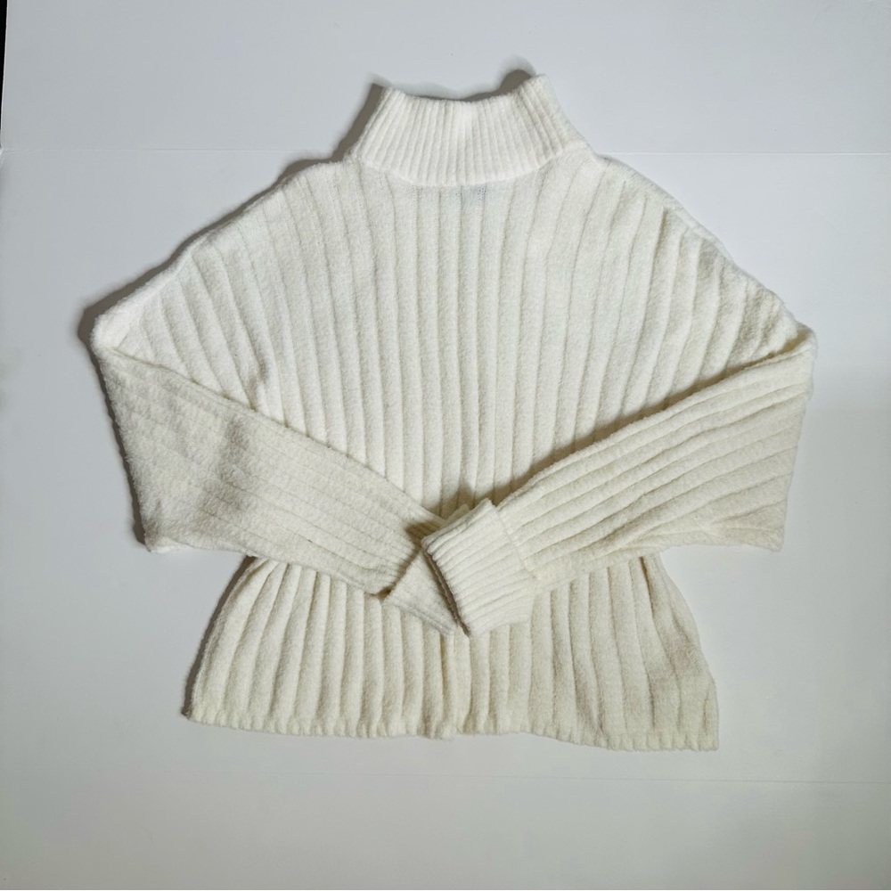 Express Cozy Cream Oversized Sweater